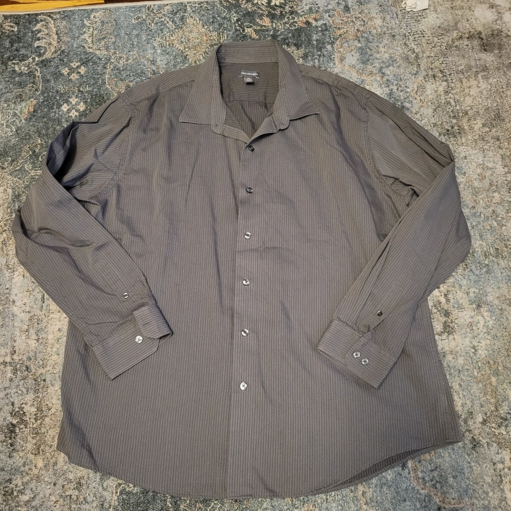 Van Heusen XXL Gray Striped Button-Up Dress Shirt